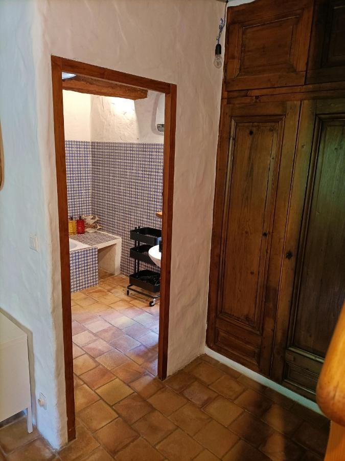 Maison Atypique Coeur De Village Historique Villeneuve-lès-Avignon Eksteriør billede