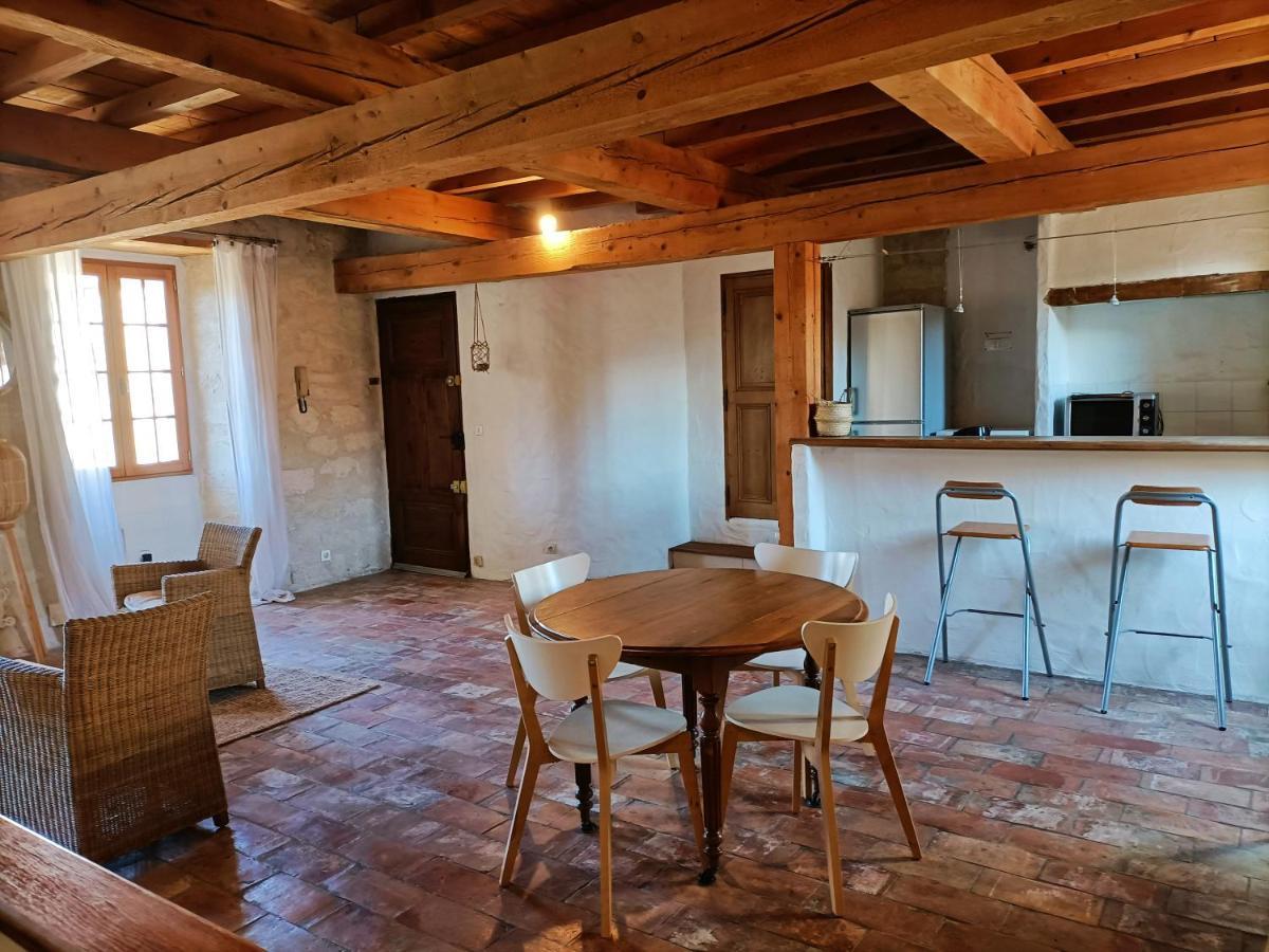 Maison Atypique Coeur De Village Historique Villeneuve-lès-Avignon Eksteriør billede